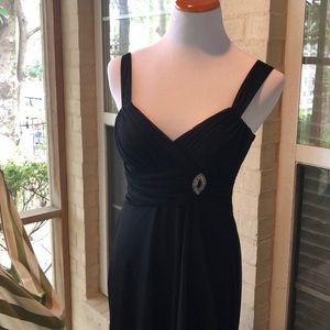 Gorgeous black cocktail dress👠👗
